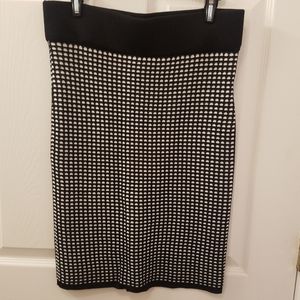 Ann Taylor Sweater Pencil Skirt. Size Medium.